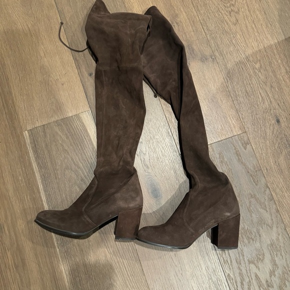 Stuart Weitzman Tieland Over the Knee Suede Boots in Walnut Size 8.5 - Picture 4 of 5